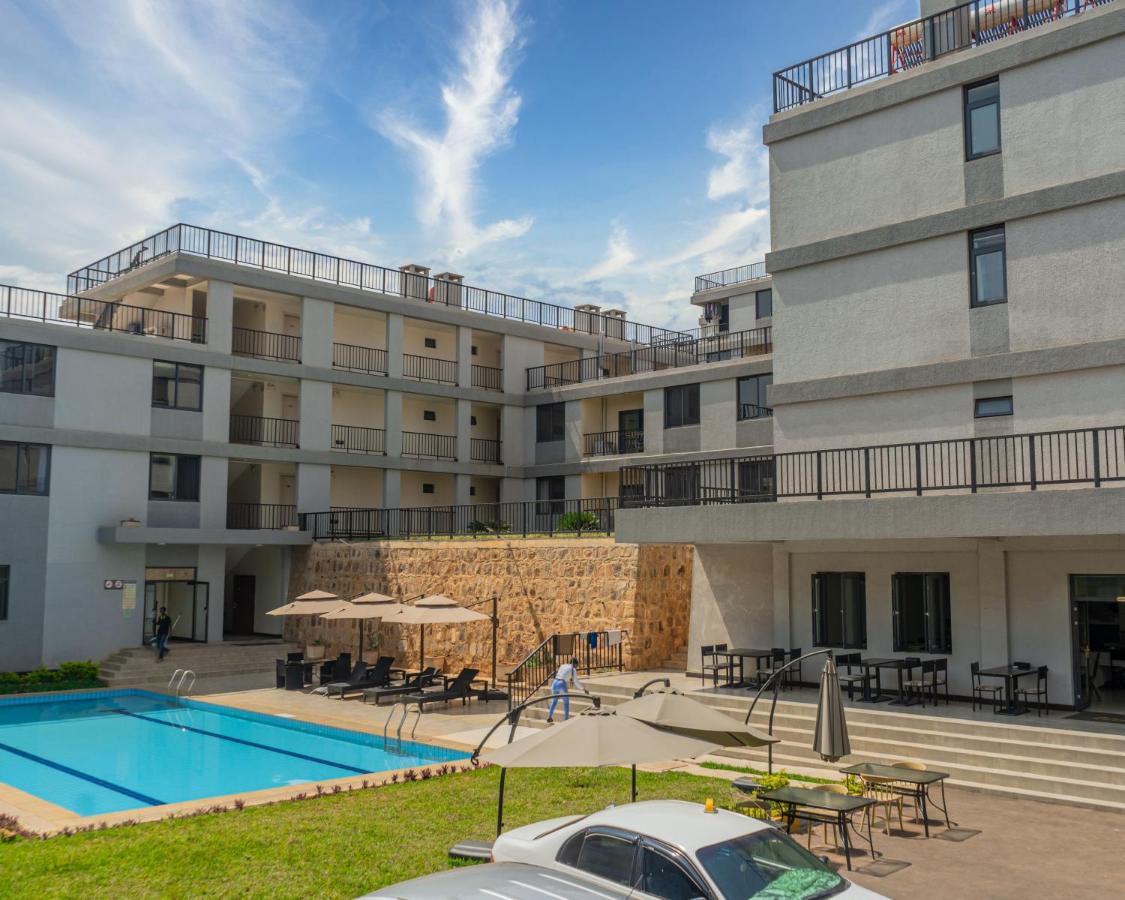 Phoenix Apartment By Link Kigali Exterior foto